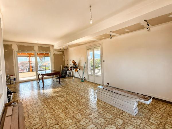 Grande maison évolutive avec jardin et garage à Saint-Cyprien