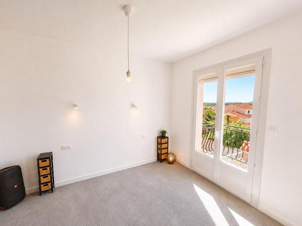 Grande maison évolutive avec jardin et garage à Saint-Cyprien