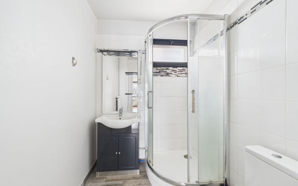 Appartement à vendre    2 pièces •  Reims