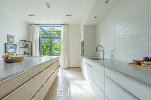 La villa d’architecte aux courbes contemporaines