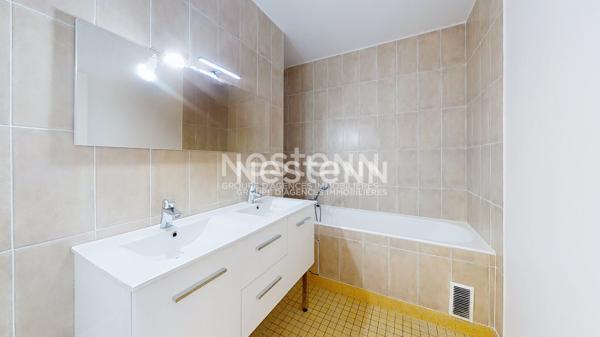 A louer à LONGJUMEAU, appartement de 4 pièces avec 3 chambres, loggia et box en sous-sol