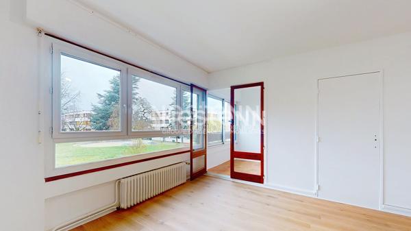 A louer à LONGJUMEAU, appartement de 4 pièces avec 3 chambres, loggia et box en sous-sol