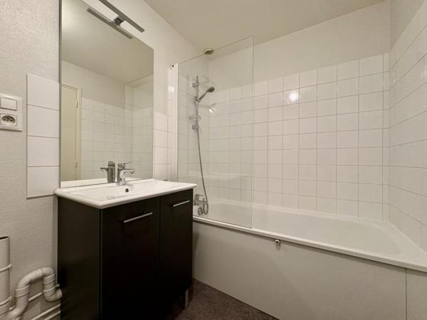 APPARTEMENT T2 A LOUER A ROANNE - CENTRE VILLE
