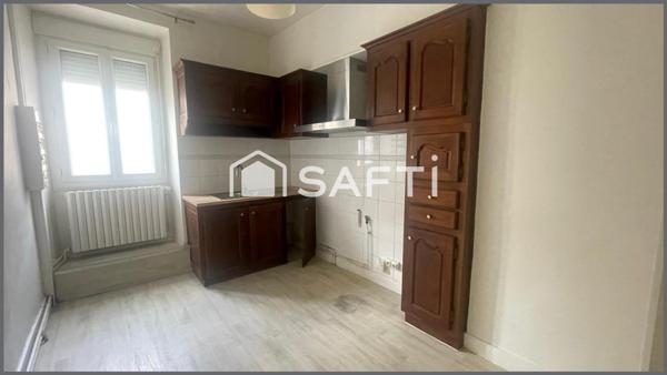 Immeuble 155 m2 dans le centre de ST André de Cubzac