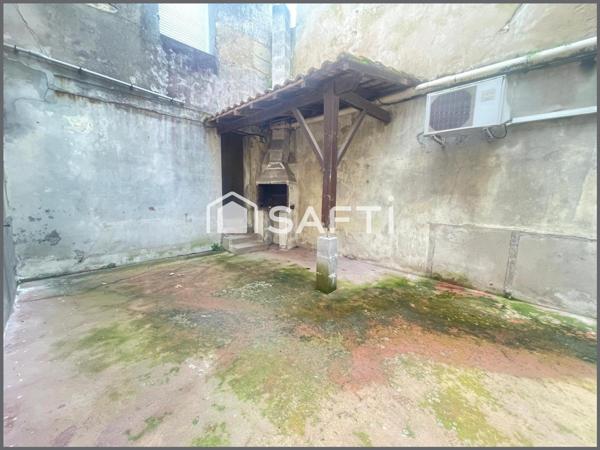 Immeuble 155 m2 dans le centre de ST André de Cubzac