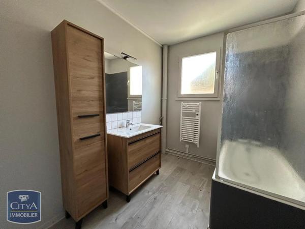 Appartement à louer 1 pièce 32.03m² Limoges (87000)