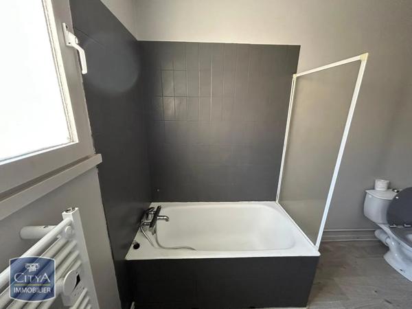 Appartement à louer 1 pièce 32.03m² Limoges (87000)