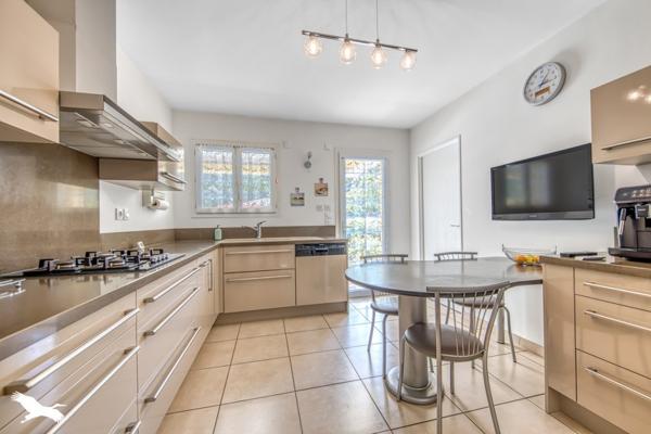 Maison à vendre 514 800 € Audenge 4 p 121 m² DPE B