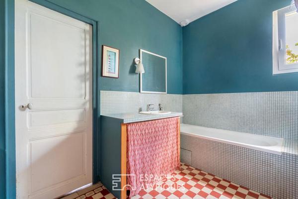 Charmante maison avec atelier et véranda