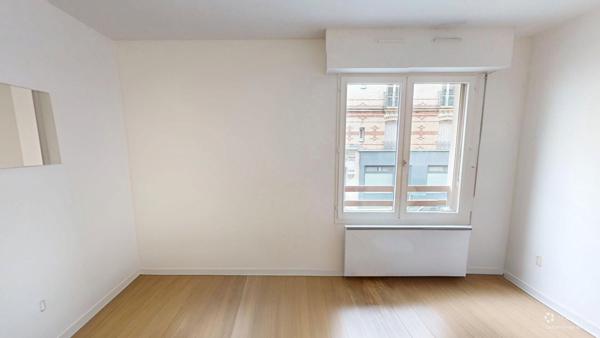 2 pièces rue Bichat à deux pas du Canal !