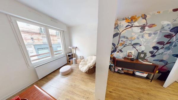 2 pièces rue Bichat à deux pas du Canal !