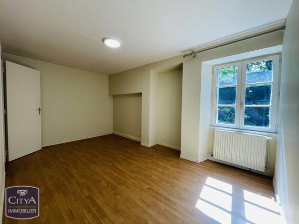 Immeuble à vendre 200m² Châteauroux (36000)