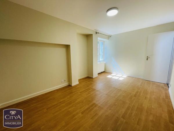 Immeuble à vendre 200m² Châteauroux (36000)