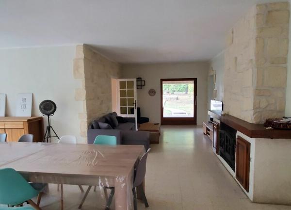 Maison à vendre    5 pièces •  Ruoms