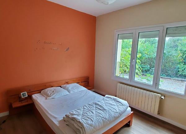 Maison à vendre    5 pièces •  Ruoms