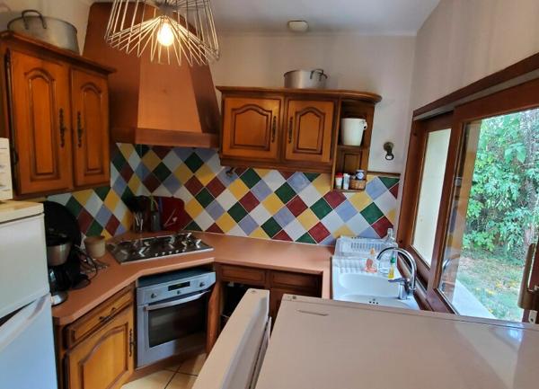 Maison à vendre    5 pièces •  Ruoms