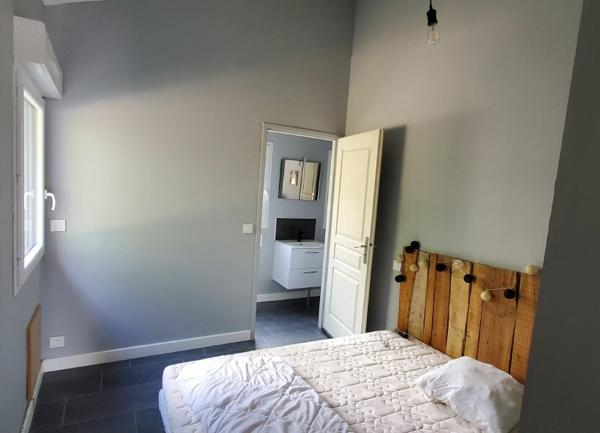 Maison à vendre    5 pièces •  Ruoms