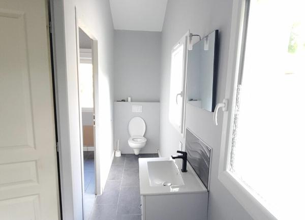 Maison à vendre    5 pièces •  Ruoms