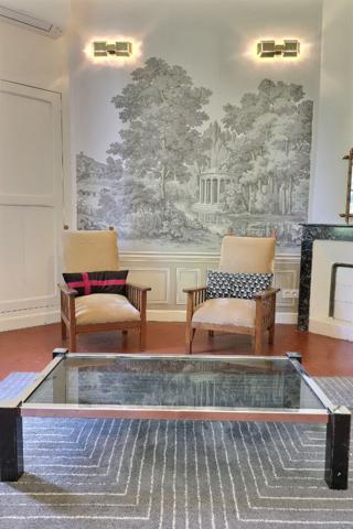 A vendre - Arles, quartier Chabourlet, maison de ville avec jardin intime piscine et garage.