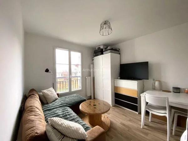 Vente                                                      Appartement
                        
                     1 pièces                      18 m2                     à Serris