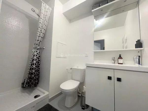 Vente                                                      Appartement
                        
                     1 pièces                      18 m2                     à Serris