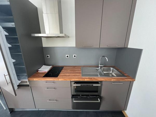 A LOUER : T2 à LILLE • • 830 € CC • Réf. 1484-2