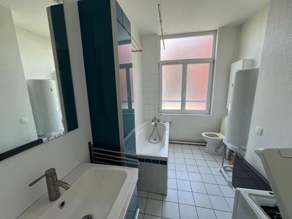 A LOUER : T2 à LILLE • • 830 € CC • Réf. 1484-2