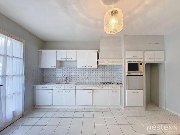 A Vendre Maison d'habitation de 226 m² avec terrasse, garage et jardin à Condom