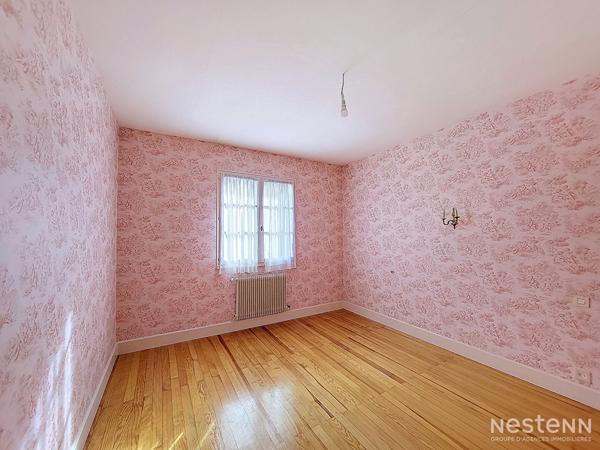 A Vendre Maison d'habitation de 226 m² avec terrasse, garage et jardin à Condom