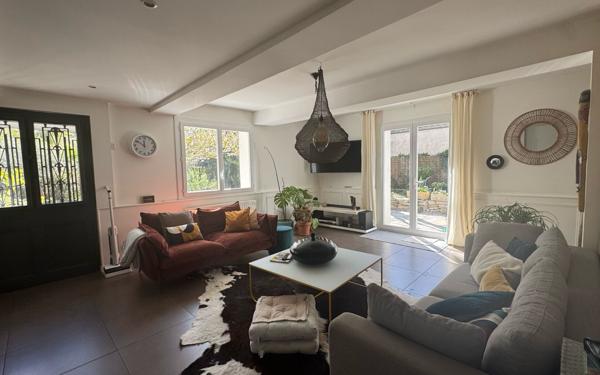 Maison à vendre    5 pièces •  Montélimar
