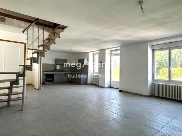Maison à SAINTE-CECILE, 50800 - 8 pièces 180m²