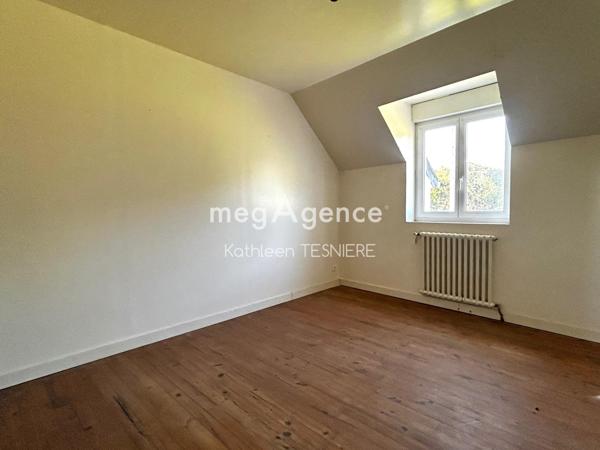 Maison à SAINTE-CECILE, 50800 - 8 pièces 180m²