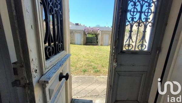 Demeure 11 pièces de 357 m² à Auzay (85200)