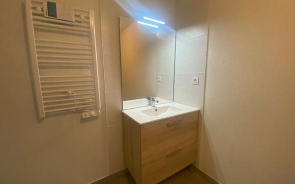 Appartement à louer    3 pièces • 56,30 m2 Montfavet - Avignon