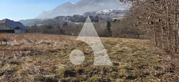 Terrain 853 m2