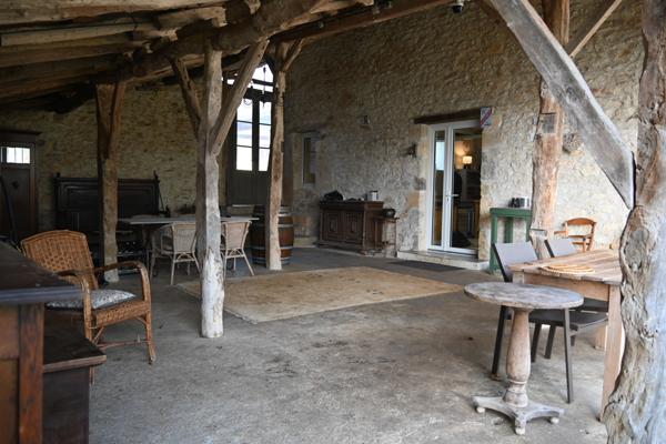 Tournon-d'Agenais (47370) Magnifique domaine avec piscine, dépendances et installations équestres – plus de 7 hectares