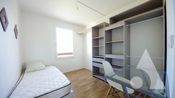 Appartement 6 pièces 103.65 m2