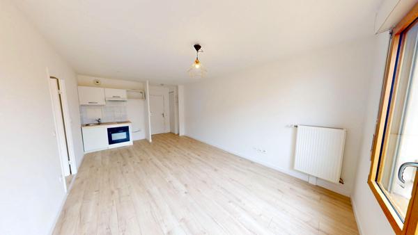 Appartement T2 de 40.14 m2 vendu occupé BBC Ivry Sur Seine