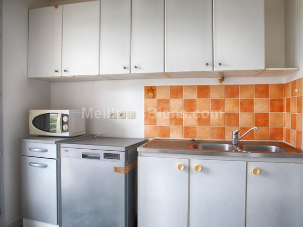 Appartement 3 pièces avec stationnement - Courdimanche limite CERGY LE HAUT