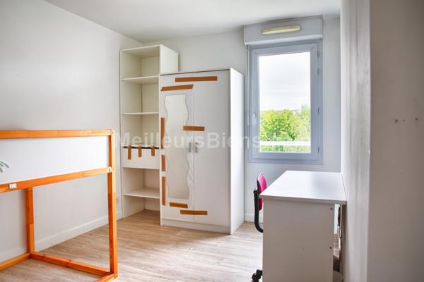 Appartement 3 pièces avec stationnement - Courdimanche limite CERGY LE HAUT