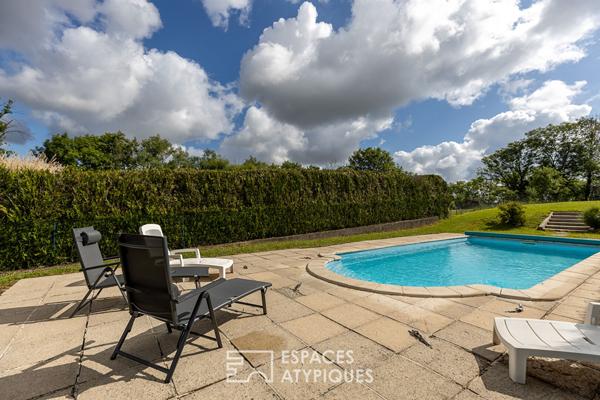 Maison avec appartement indépendant et piscine dans un écrin de verdure