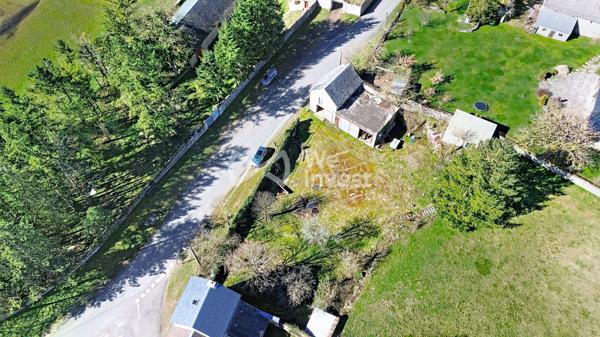 Grange avec garage attenant et 1000m² de terrain