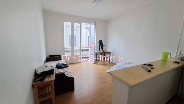 Immeuble à vendre 3 pièces de 100 m²