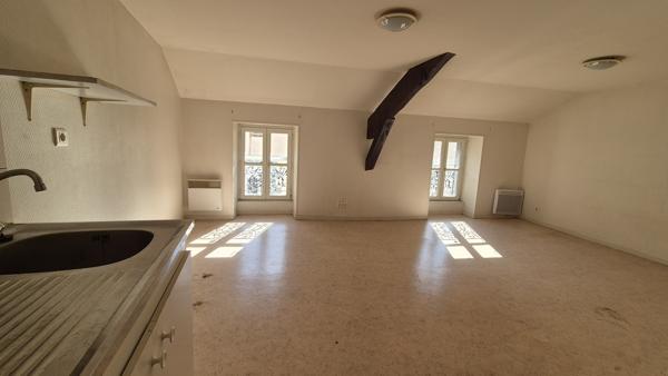 Immeuble de rapport centre ville Aurillac Aurillac (15000)