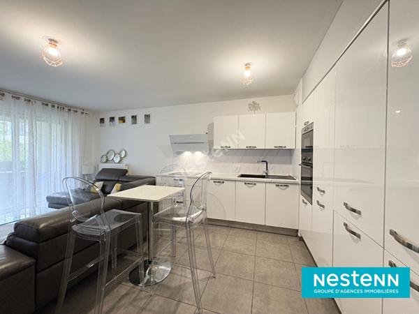 Appartement de type 4 de 85.75m² avec balcon et garage fermé situé sur le secteur de Villeurbanne La Soie.