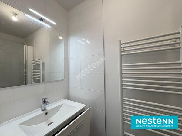 Appartement de type 4 de 85.75m² avec balcon et garage fermé situé sur le secteur de Villeurbanne La Soie.