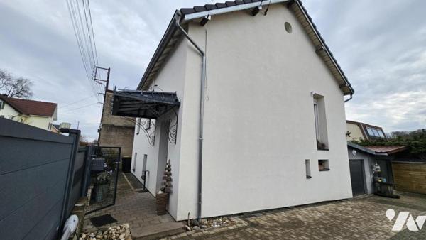 VALENTIGNEY, maison trois pièces entièrement rénovée sur 6a 63ca de terrain