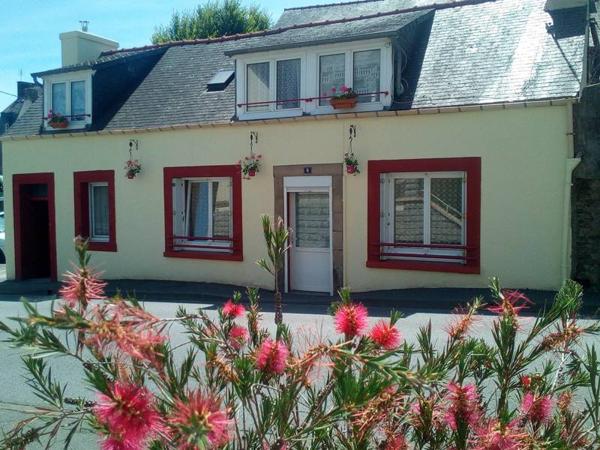 Maison à vendre 78 105 € Carhaix-Plouguer 3 p 67,5 m² DPE D