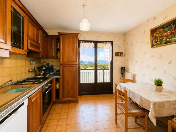 Appartement T3 – 77 m² – Borgo – Dernier étage – Terrasse + Véranda + Cave