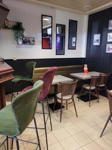 Fonds De Commerce à Challans, 85300 - 140m²